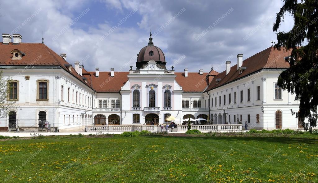 Műemlék - Gödöllő - Grassalkovich-kastély és parkja