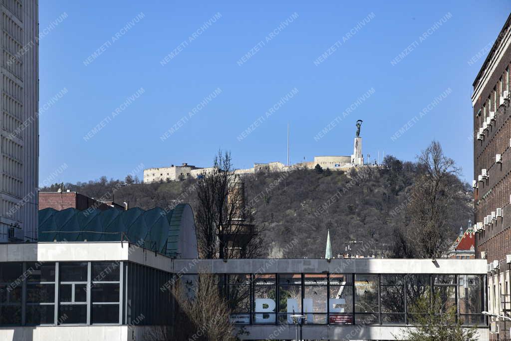 Városkép - Budapest - Citadella és a Szabadság szobor