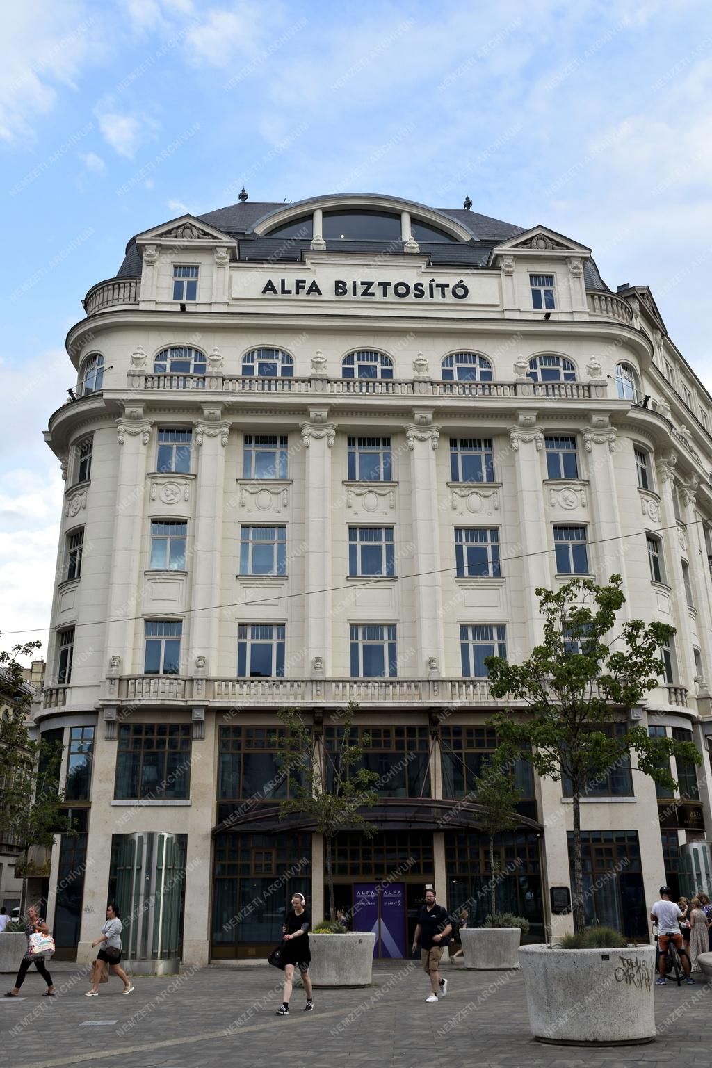 Pénzügy - Budapest - Alfa Vienna Insurance Group Zrt.