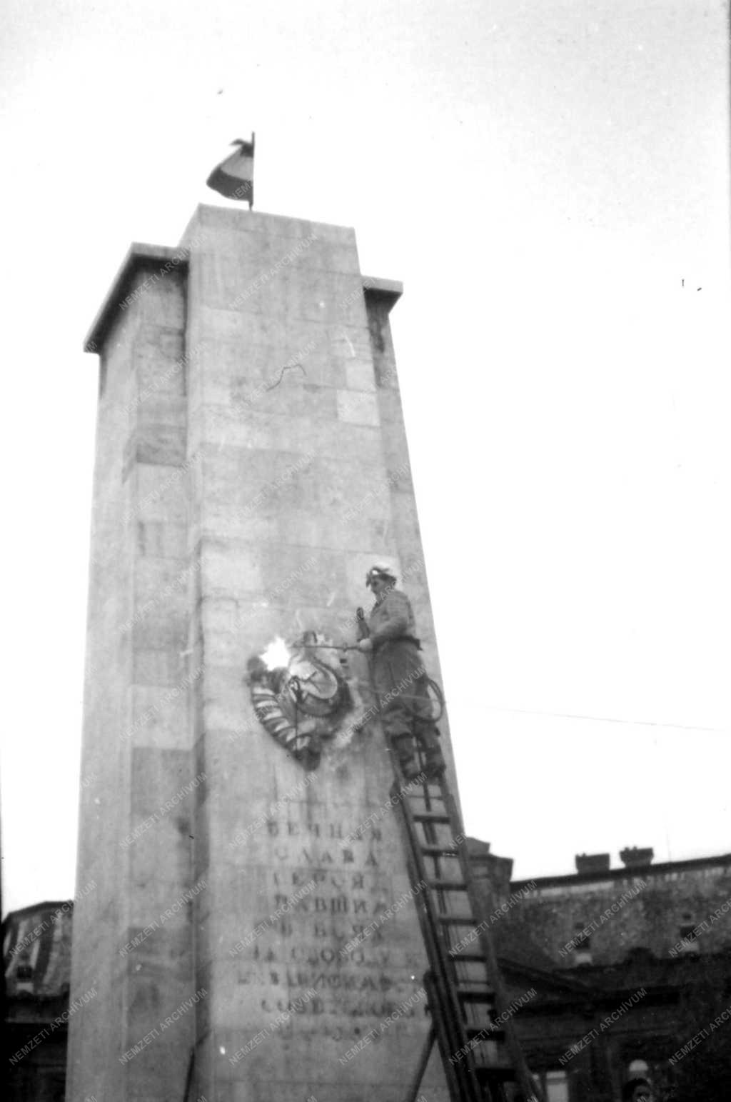 Ötvenhat emléke - Szabadság tér