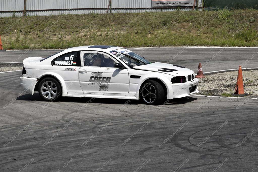 Autósport - Drift oktatás Mogyoródon