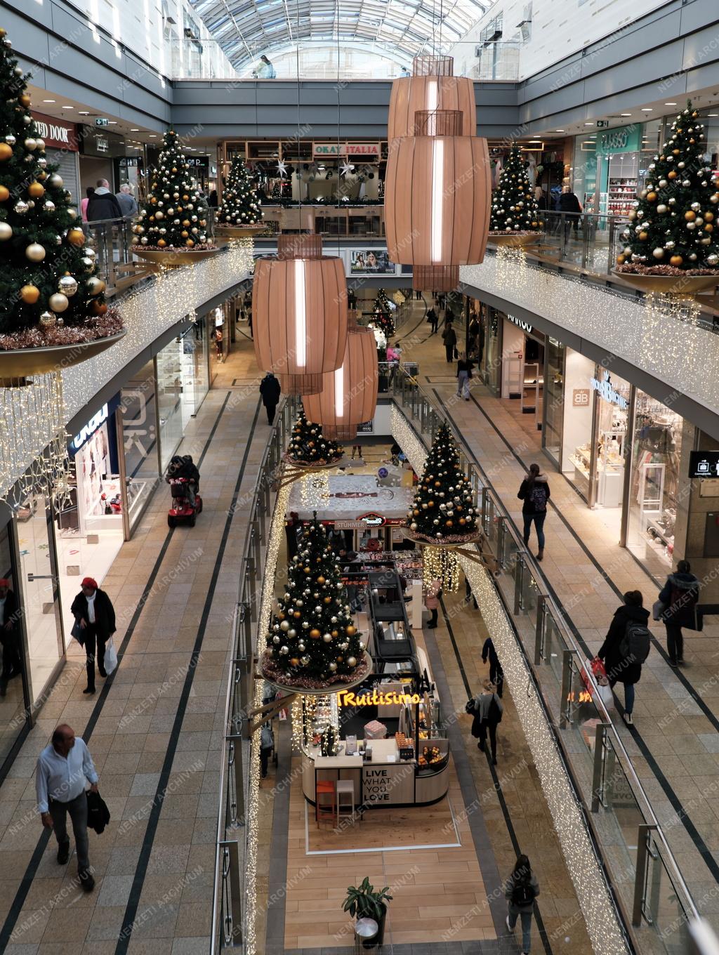 Budapest - Kereskedelem - Árkád Budapest bevásárlóközpont