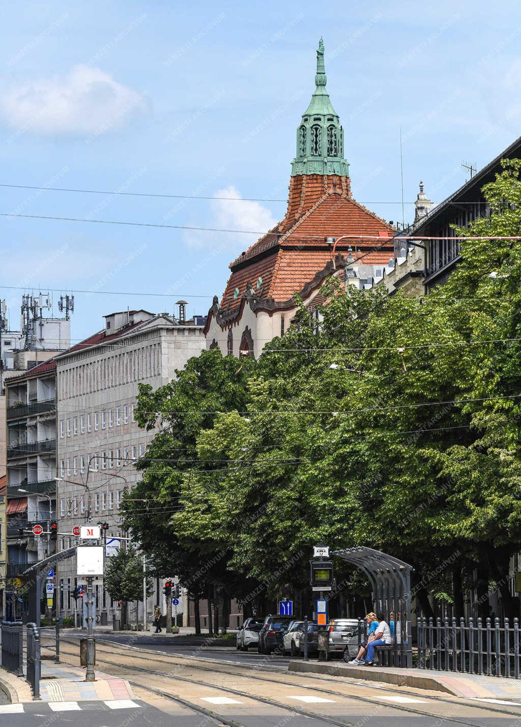 Városkép  - Debrecen - Megyei Önkormányzat épülete