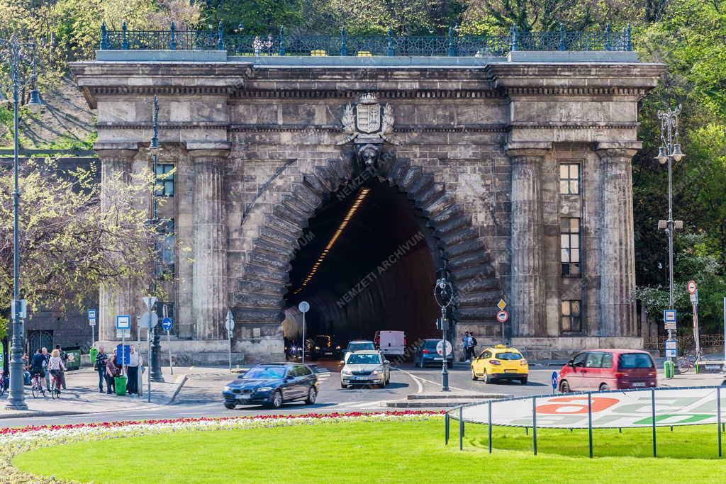 Városkép - Budapest - Budavári alagút 