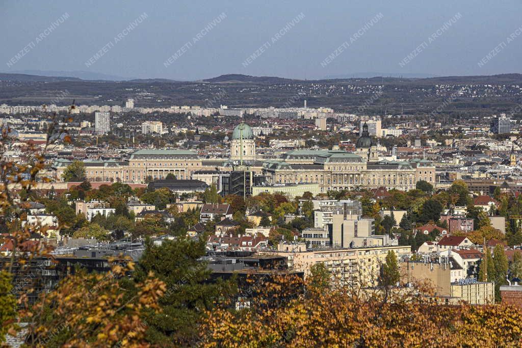 Városkép - Budapest látképe a Sas-hegyről