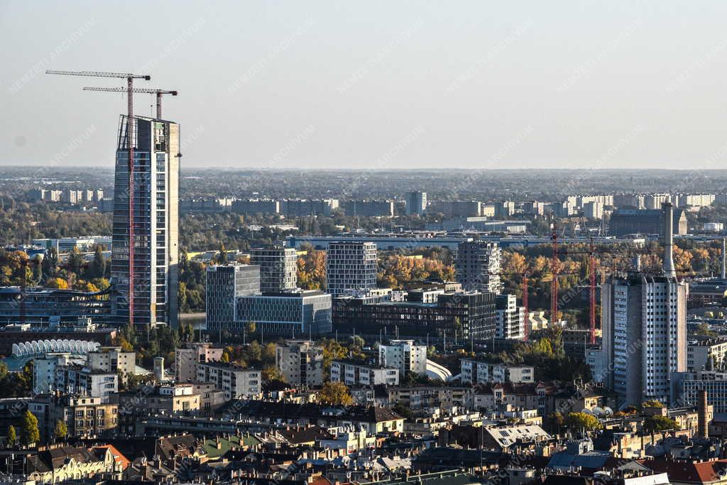 Városkép - Budapest - Látkép a Gellért-hegyről