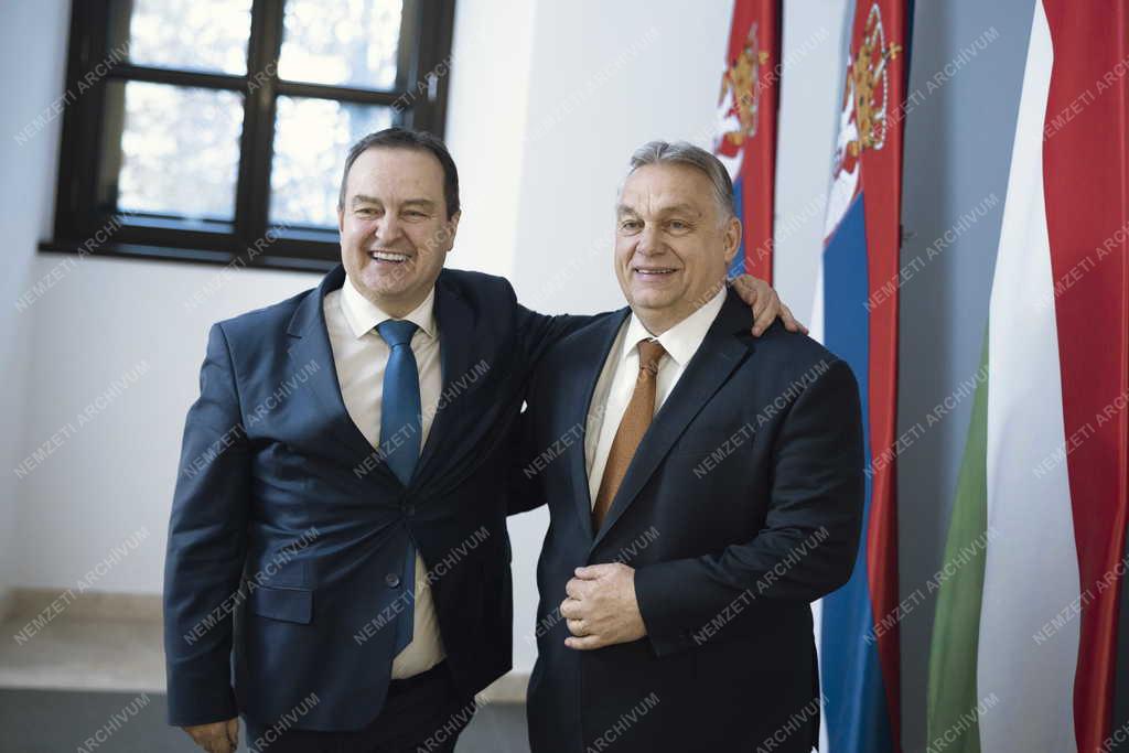 Orbán Viktor a szerb külügyminisztert fogadta 