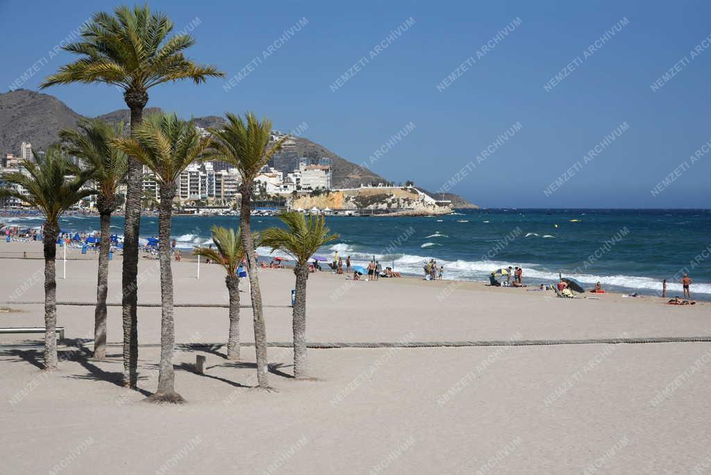 Idegenforgalom - Benidorm - A Poniente Beach