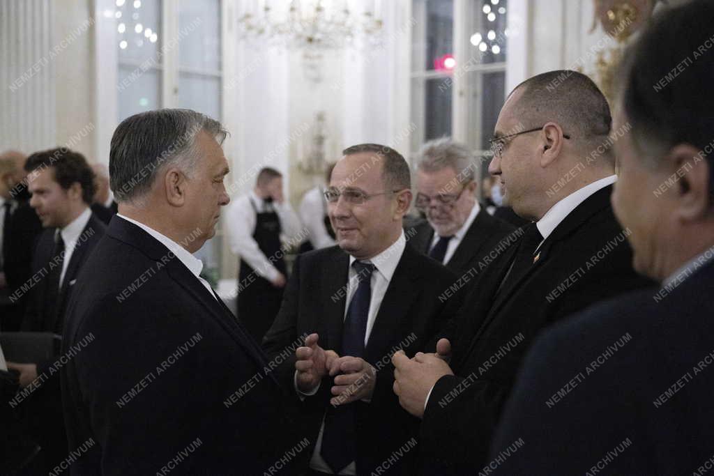 Orbán Viktor Varsóban