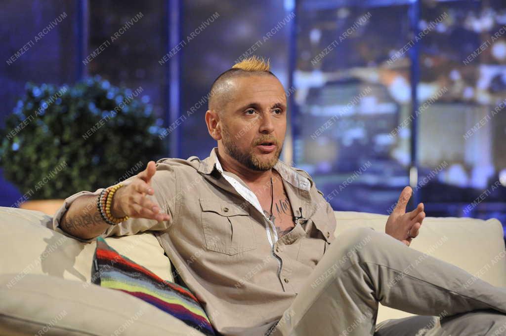 Televízió - DTK - D. Tóth Kriszta Show