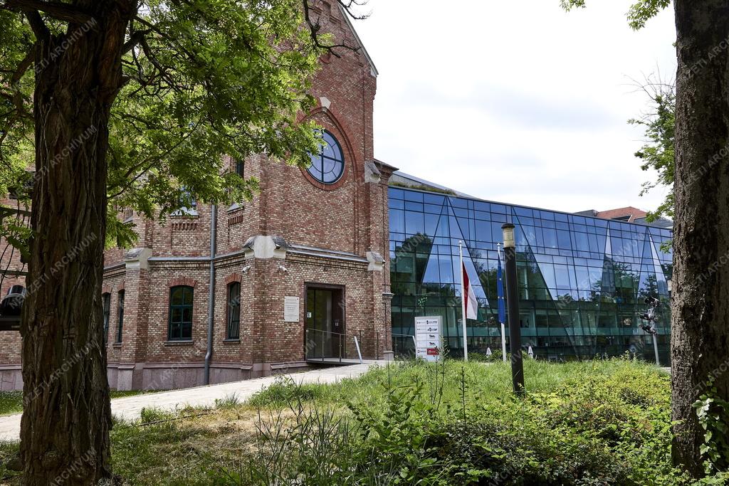 Városkép - Budapest - Akadémia Park