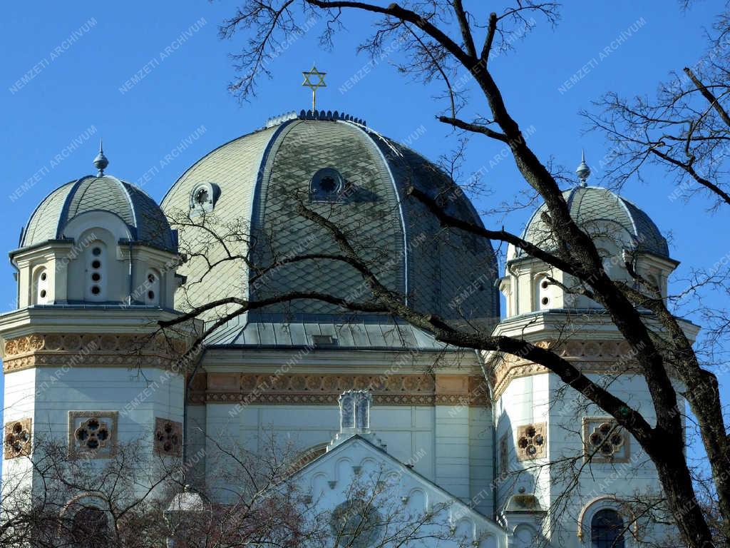 Egyházi épület - Győr - A Győri Zsinagóga