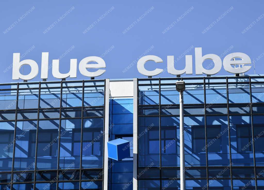 Városkép - Budapest - Blue Cube irodaház