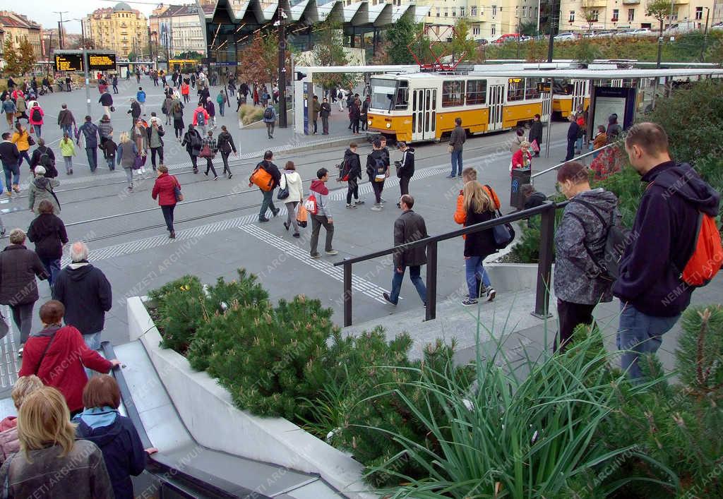 Városkép - Budapest - A Széll Kálmán tér