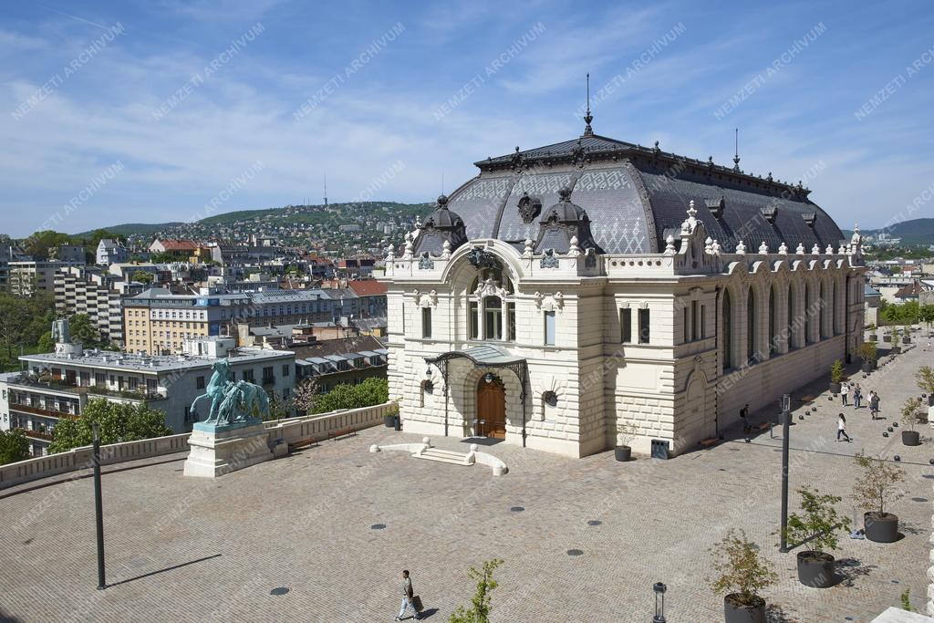 Városkép - Budapest - Királyi lovarda a Budai Várban