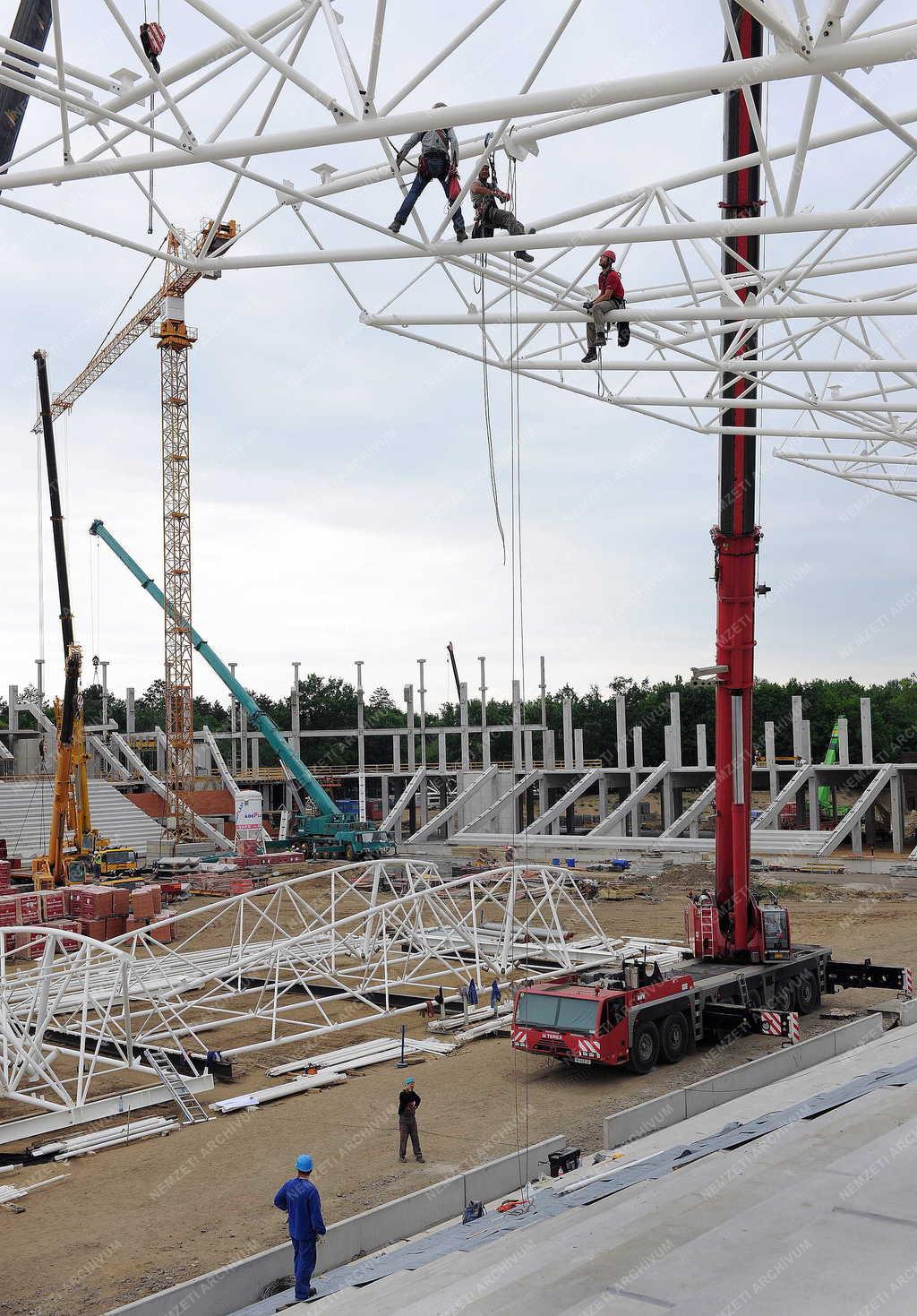 Sportlétesítmény - Debrecen - Épül az új stadion Debrecenben