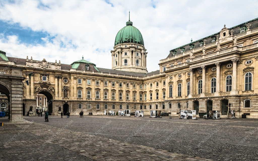 Kultúra - Budapest - Magyar Nemzeti Galéria