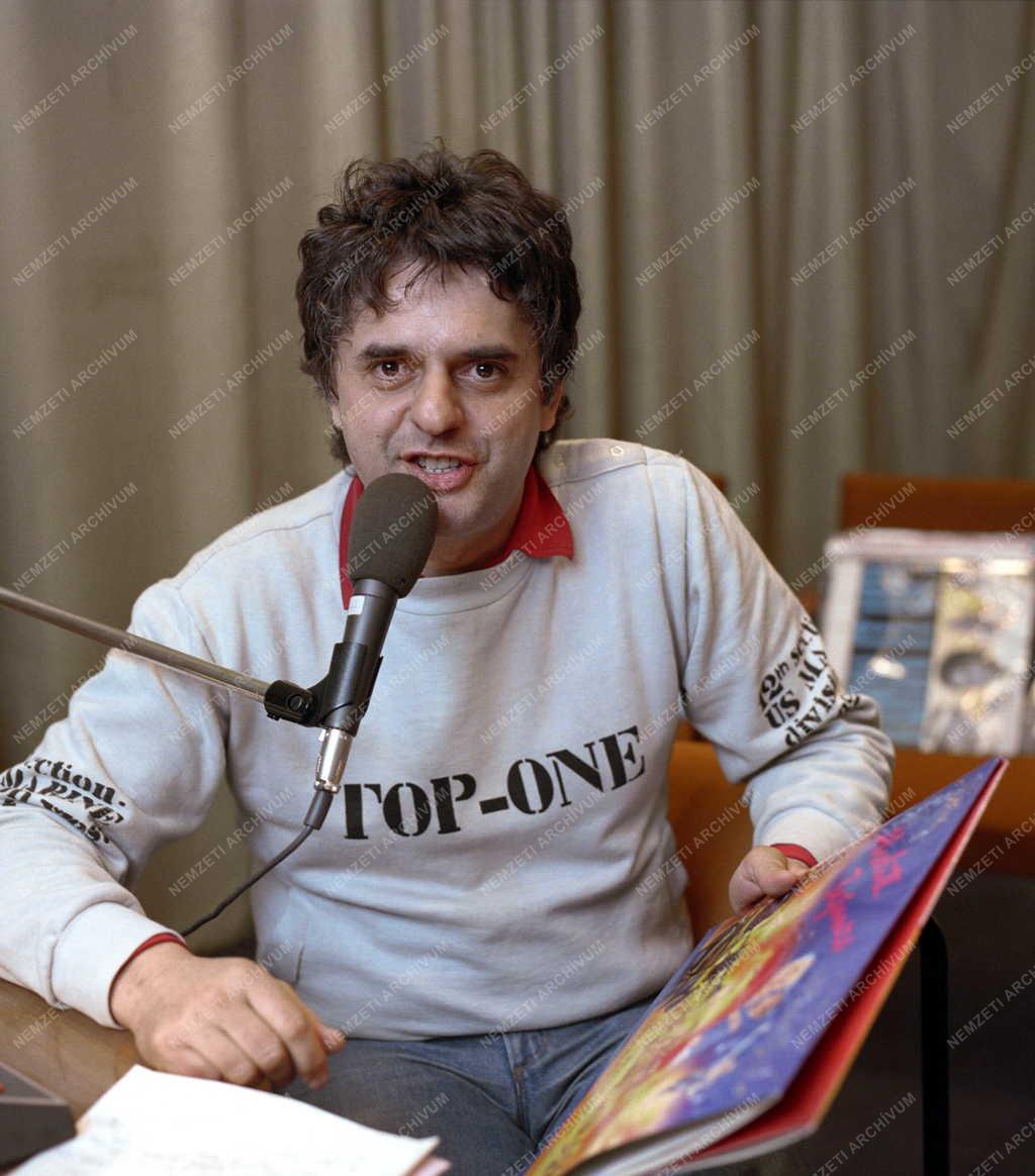 Média - Rádió - Poptarisznya 