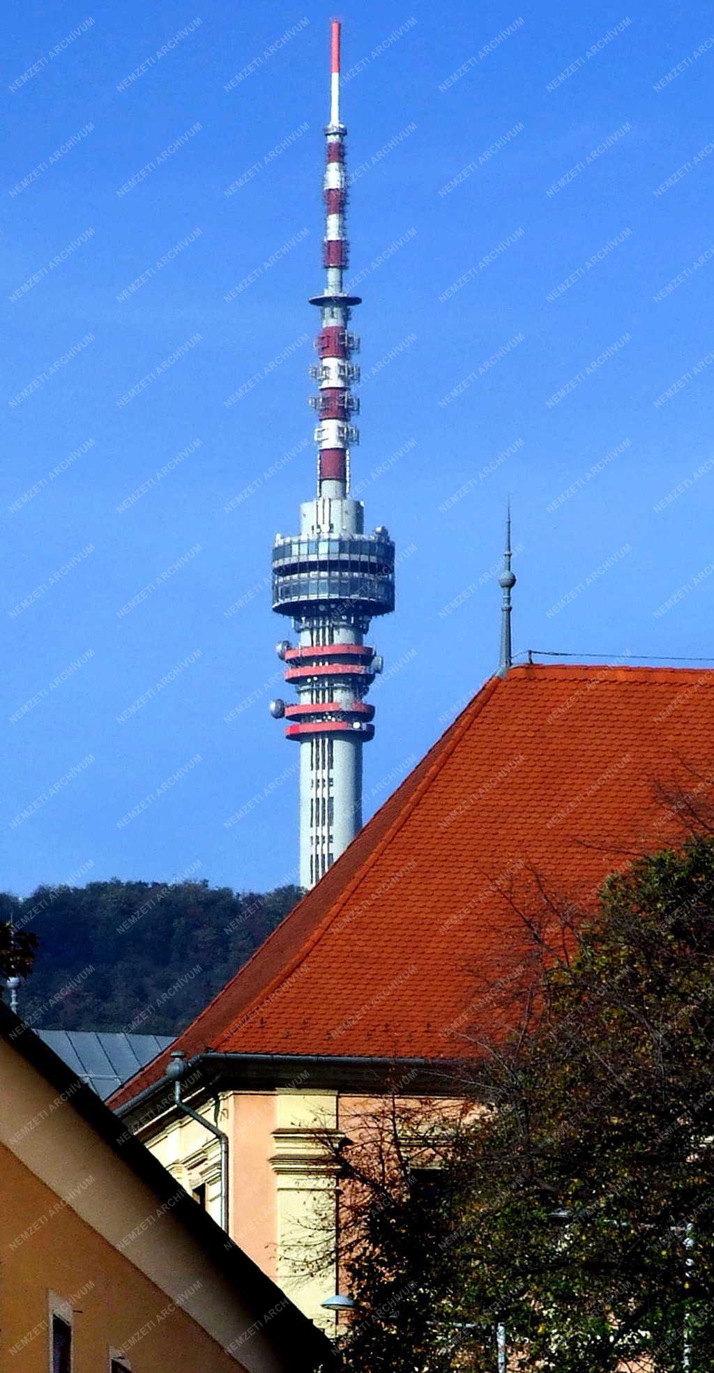 Városkép - Pécs - TV-adótorony és kilátó