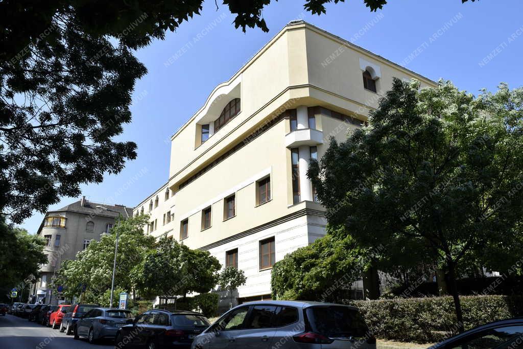Egészségügy - Budapest - Országos Onkológiai Intézet