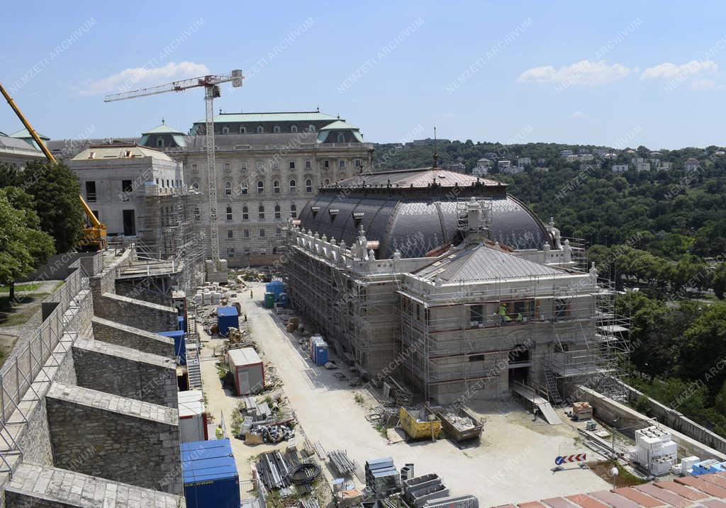 Épületfotó - Budapest - Királyi lovarda