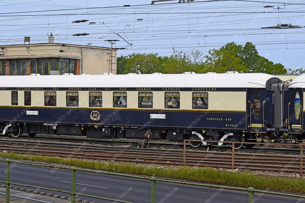 Idegenforgalom - Közlekedés - Orient expressz Budapesten