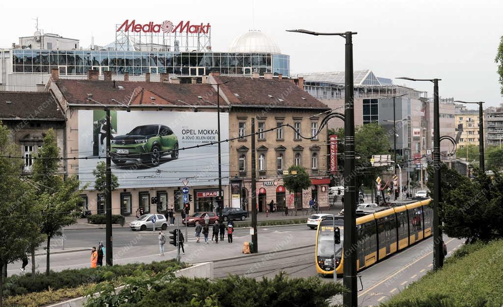 Városkép - Budapest - Széll Kálmán tér