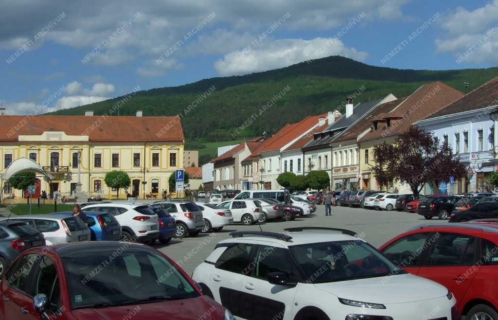 Városkép - Rozsnyó - A gömöri város főtere