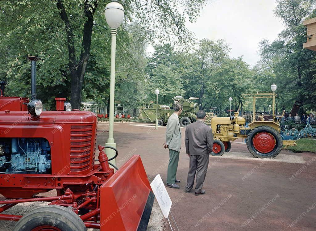 Gazdaság - Budapesti Ipari Vásár