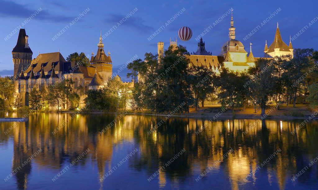 Városkép - Budapest - Esti felvétel