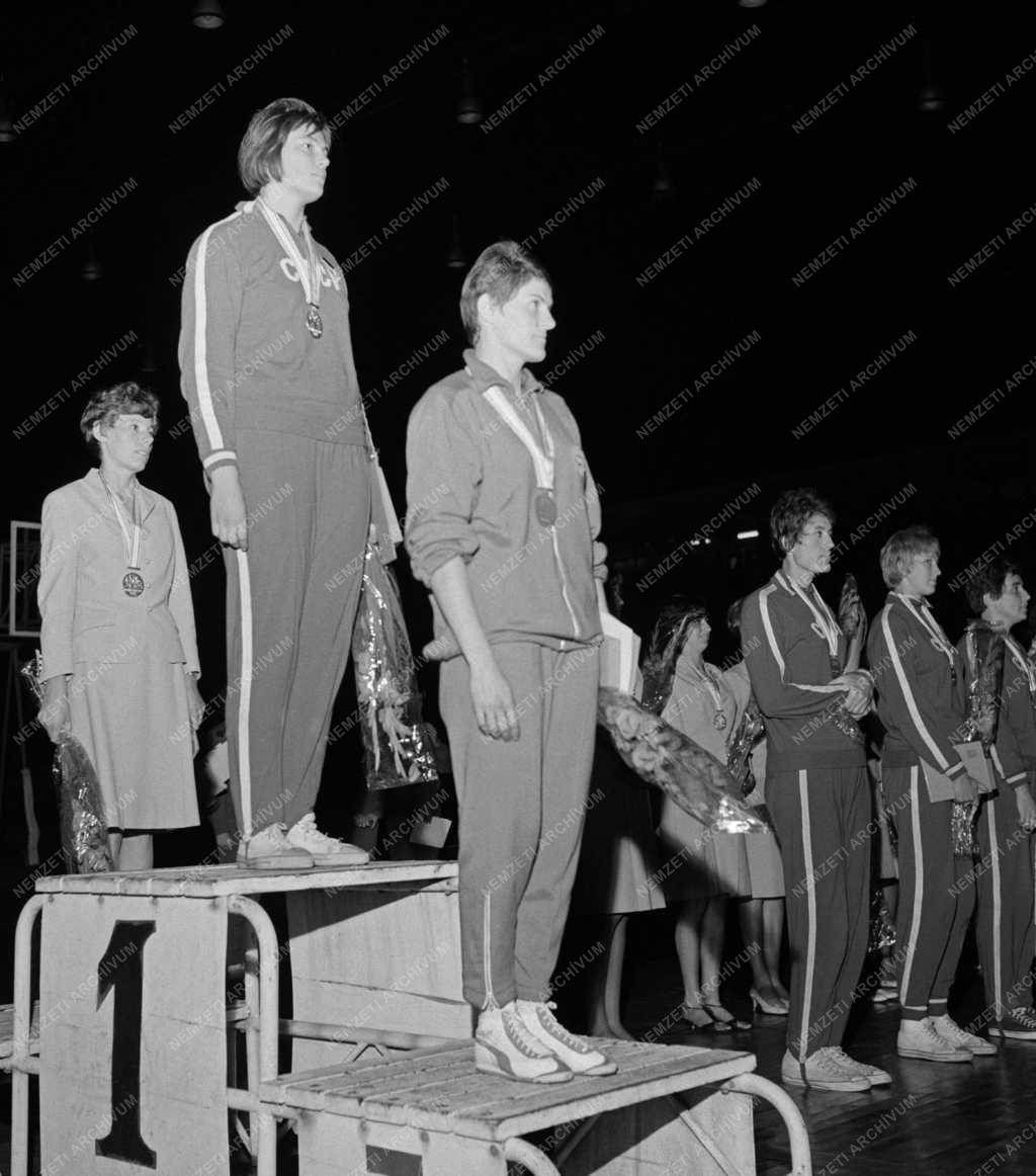 Sport - Az 1965-ös Universiade Budapesten 