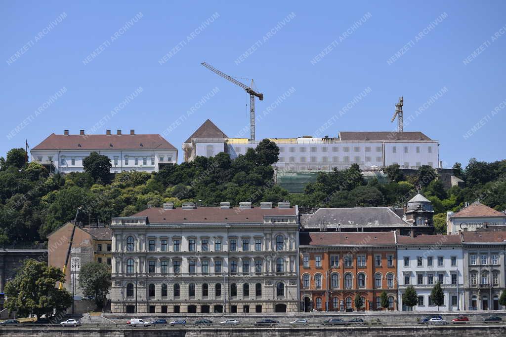 Városkép - Budapest - Karmelita kolostor