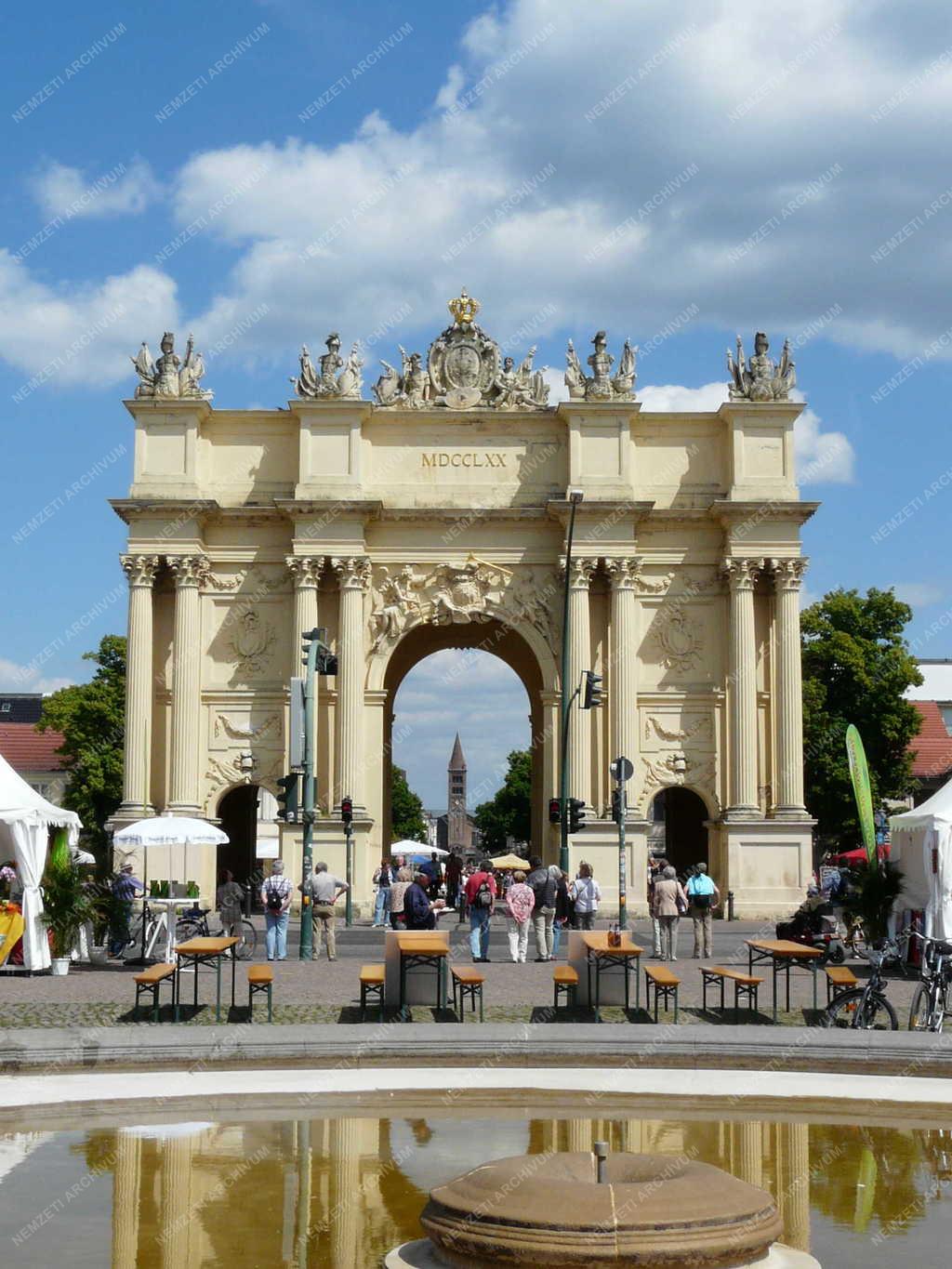 Potsdam - Brandenburgi városkapu