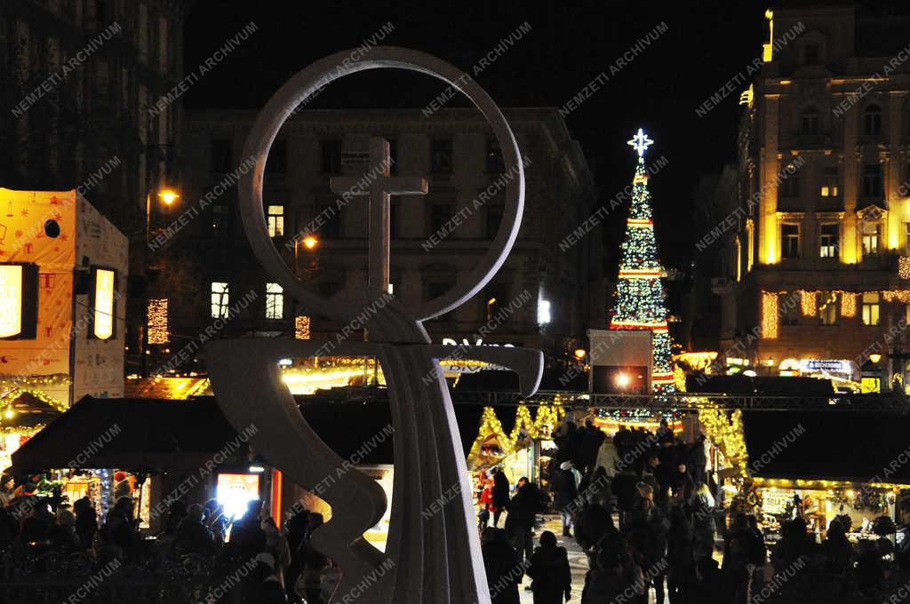 Ünnep - Budapest -  Advent Bazilika