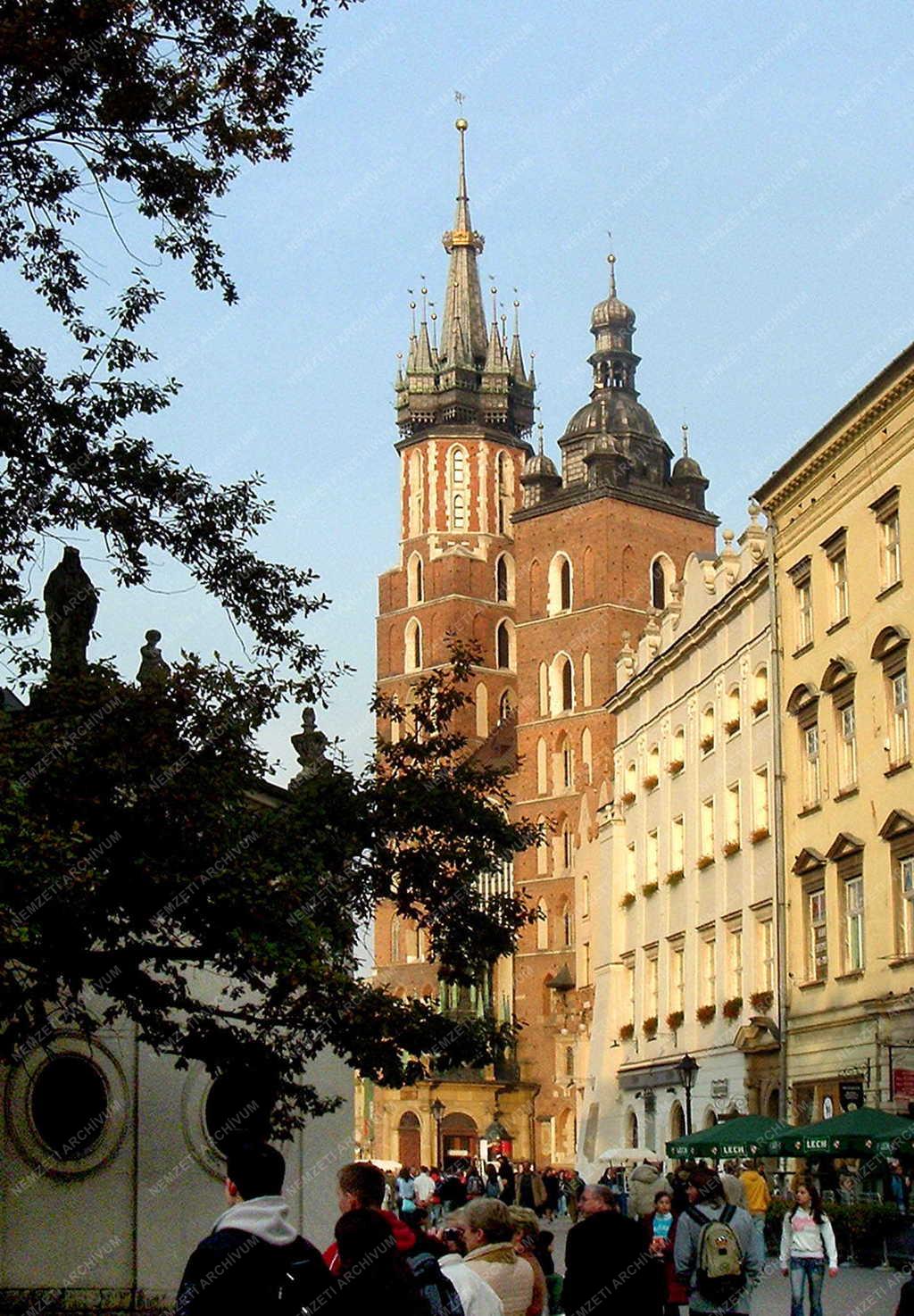 Lengyelország - Krakkó - A Mariacki templom