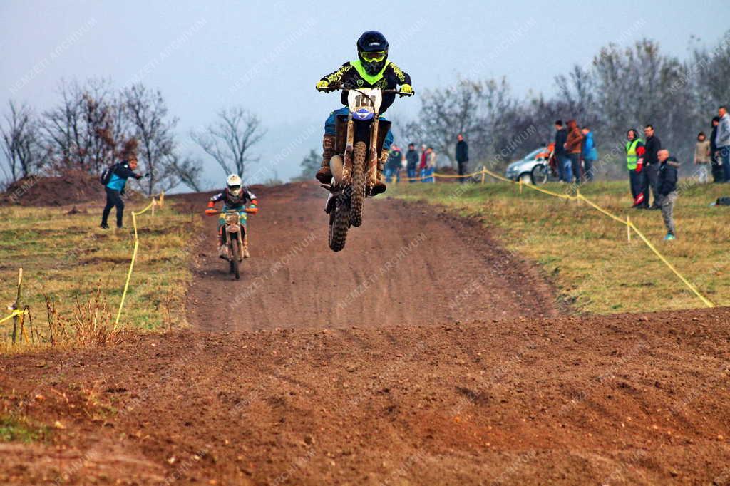 Sport - Kup - Motocross verseny