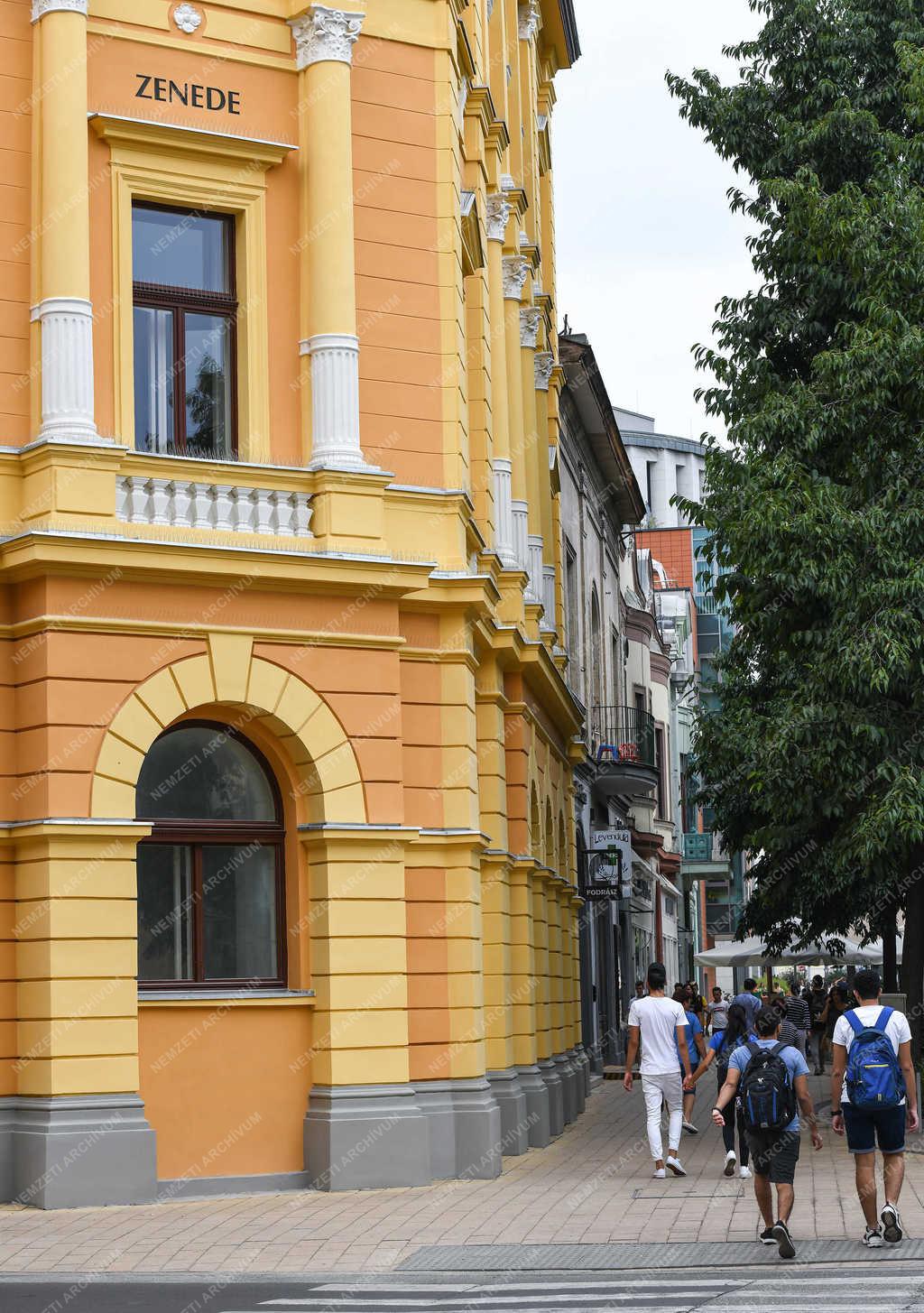 Műemlék épület - Debrecen - Debreceni Zenede