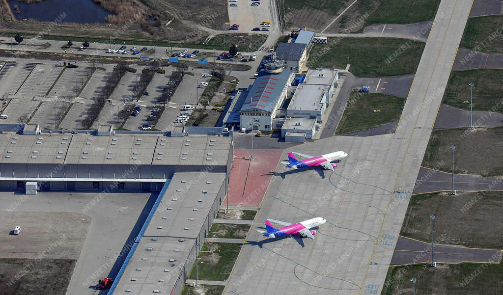 Légi közlekedés - Debrecen - Leállt a WIZZ Air légitársaság 