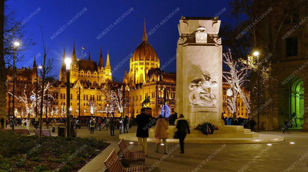 Városkép - Budapest - Nemzeti Vértanúk emlékműve