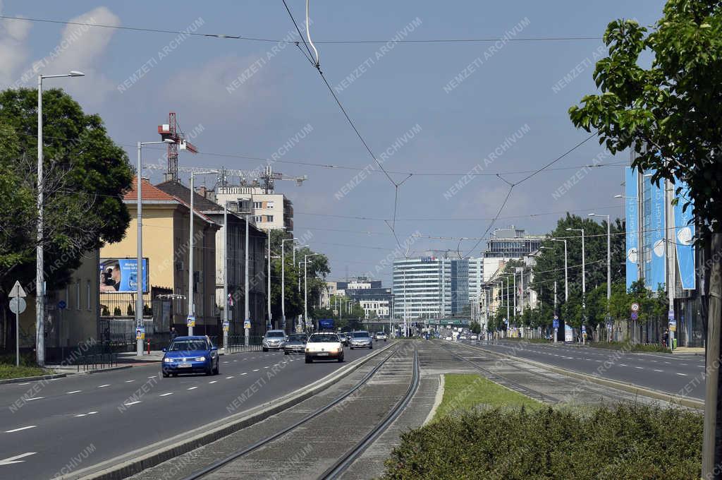 Városkép - Budapest - Róbert Károly körút