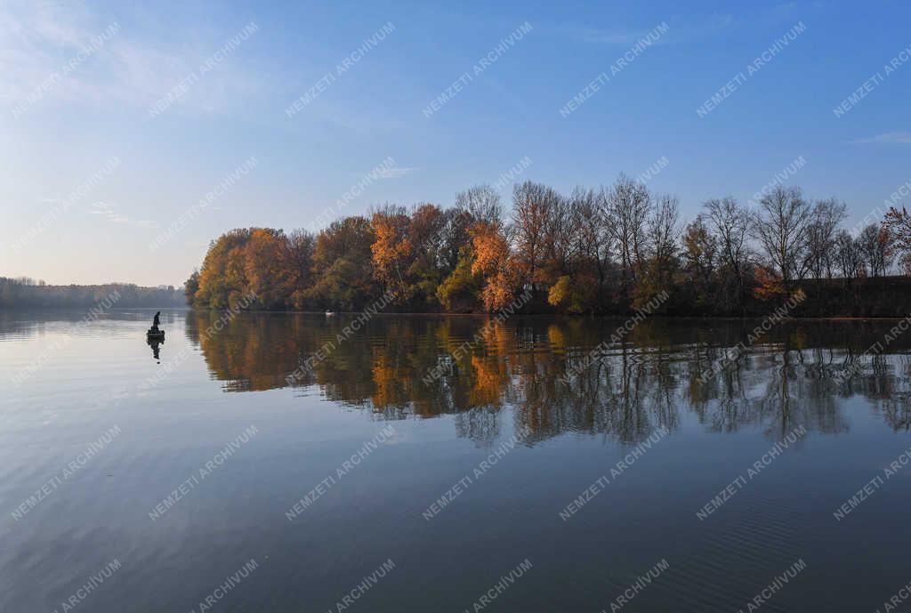 Természet - Tiszalök - Őszutó a Tiszánál