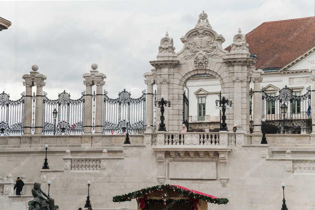 Városkép - Budapest - Habsburg Kapu