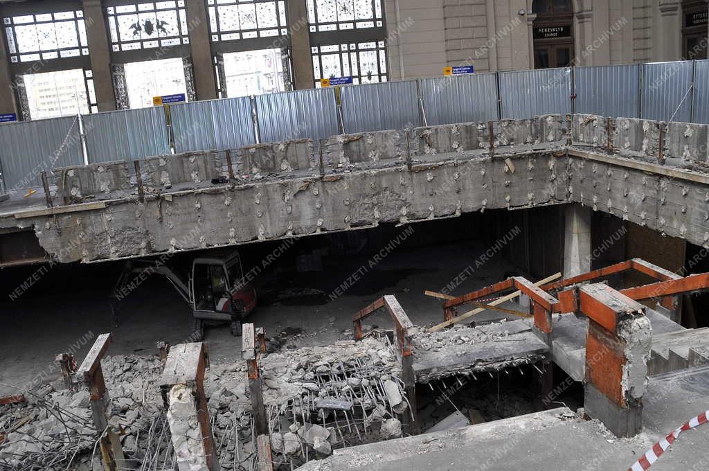 Közlekedés - Új utascentrum épül a Keleti pályaudvaron