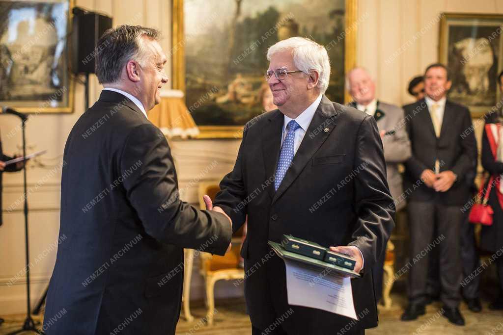 Orbán Viktor Lisszabonban