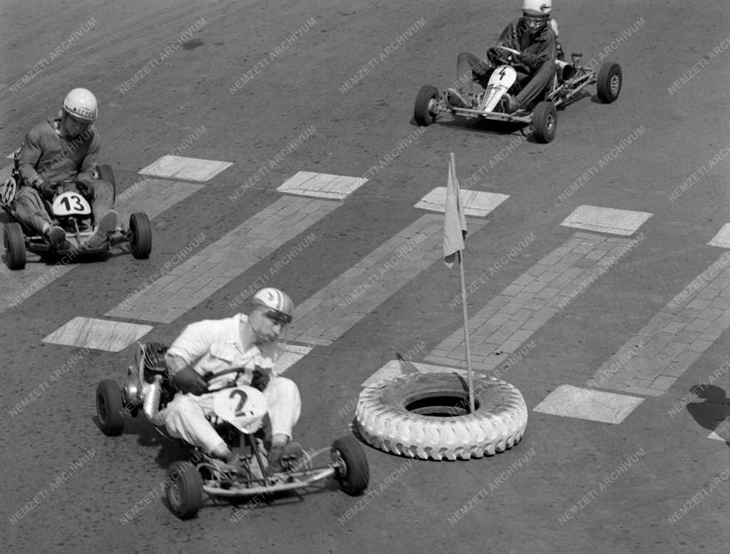 Sport - Gokart verseny Szegeden