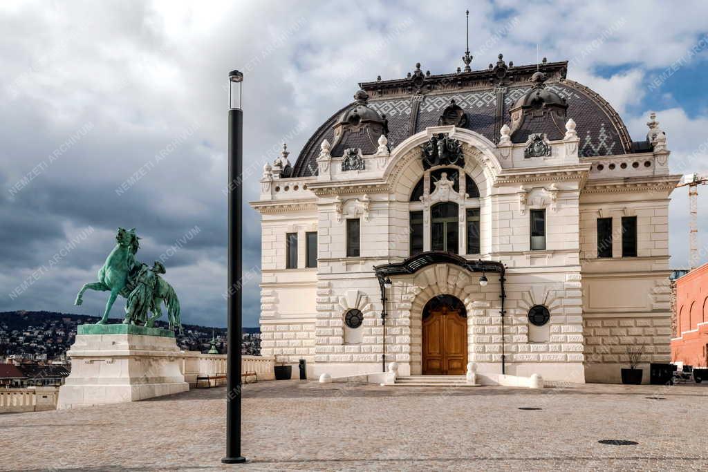 Városkép - Budapest - Királyi Lovarda épülete