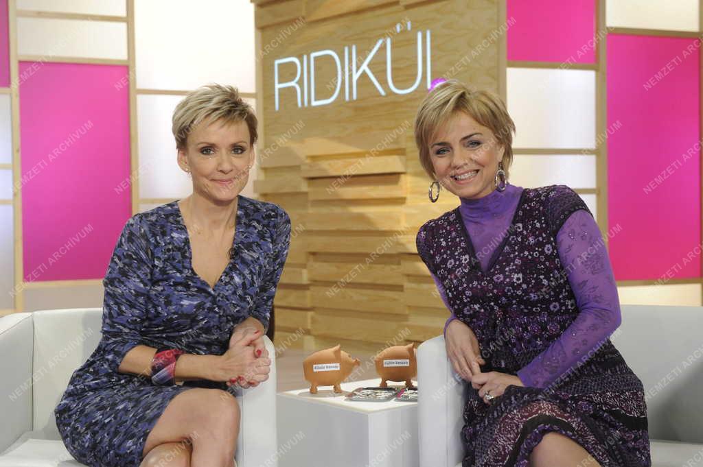 Televízió - Ridikül című női beszélgetős műsor