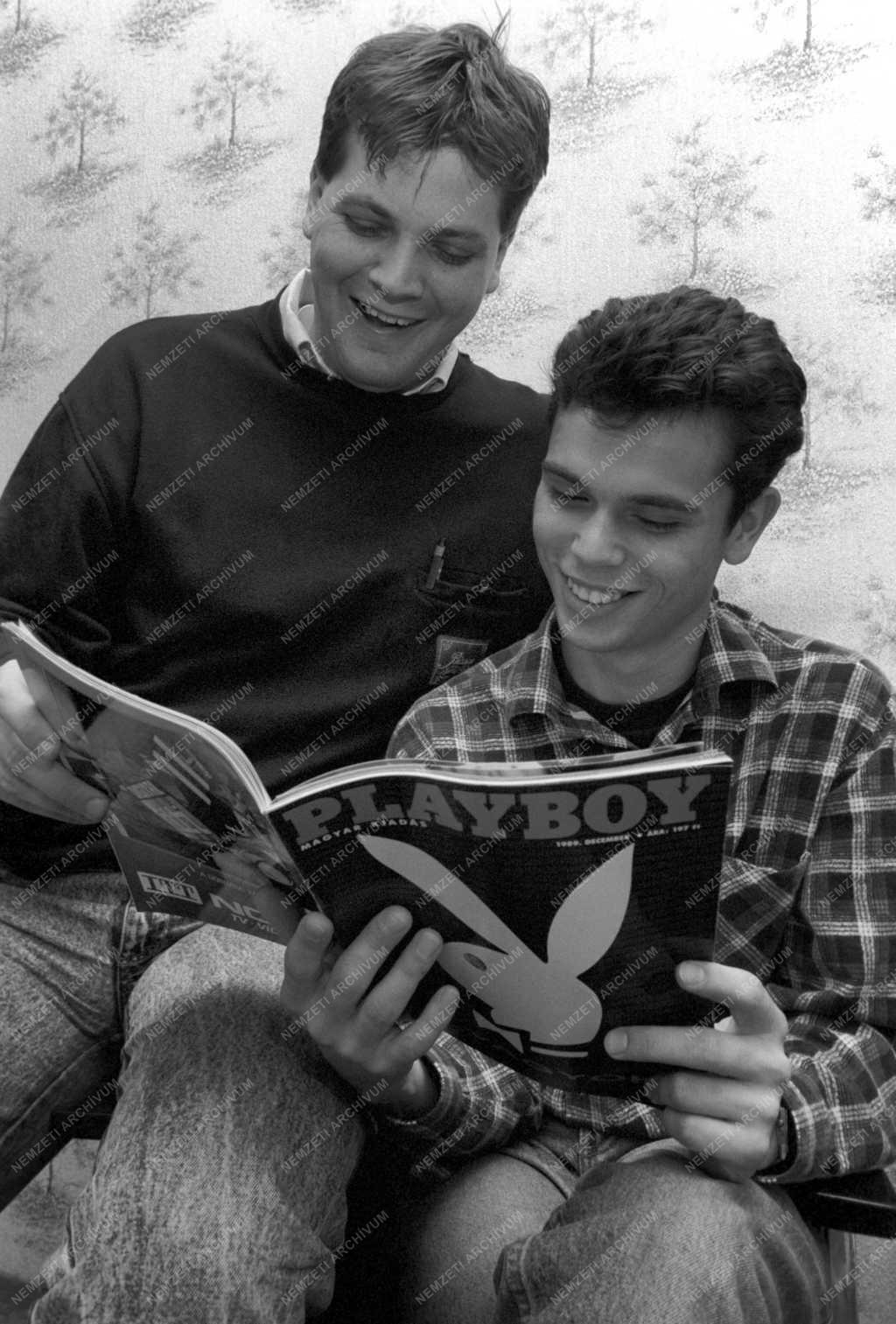 Nyomtatott sajtó - Megjelent a Playboy magyar kiadása