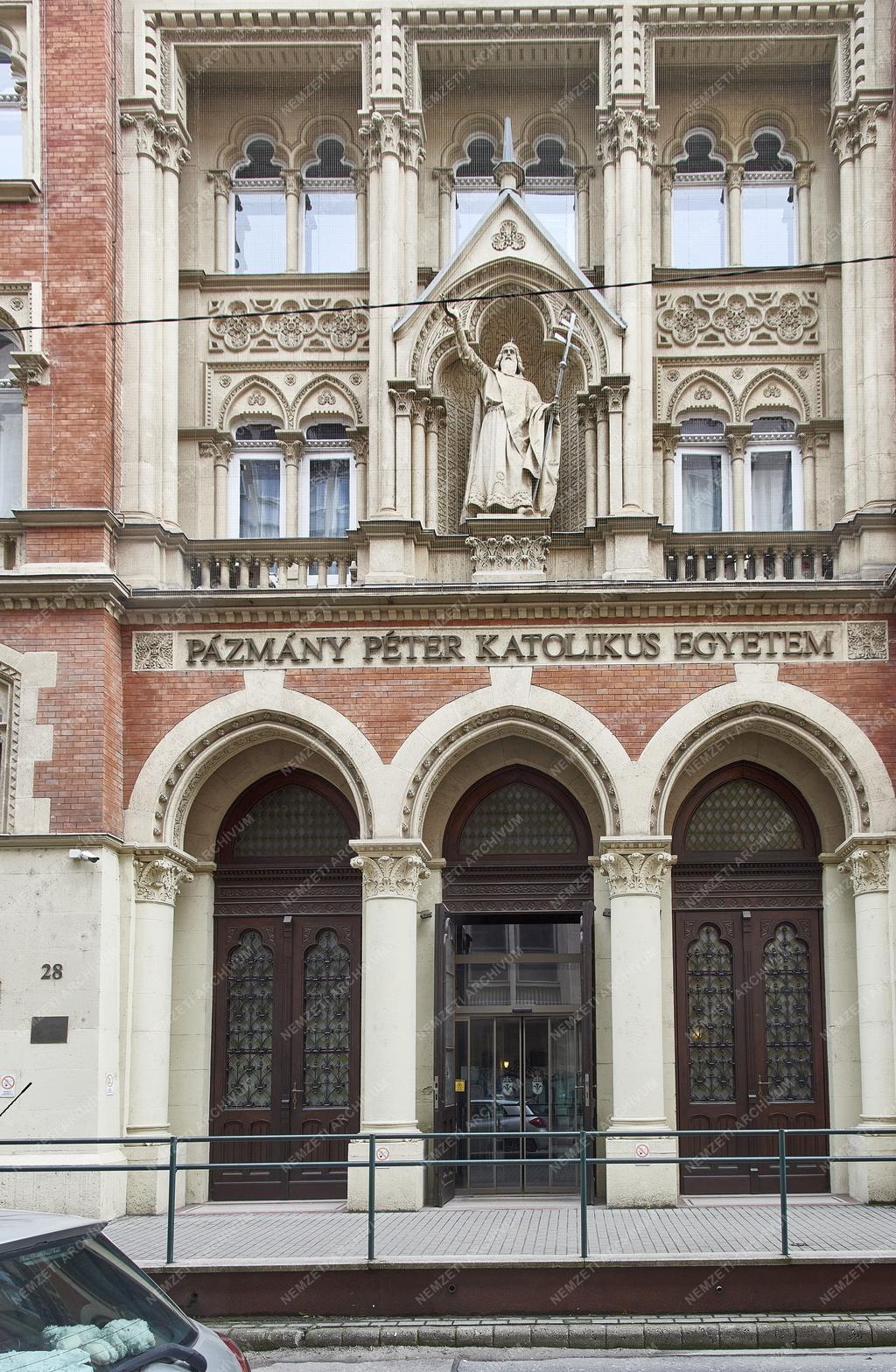 Oktatás - Budapest - Pázmány Péter Katolikus Egyetem Jog- és Államtudományi Kar