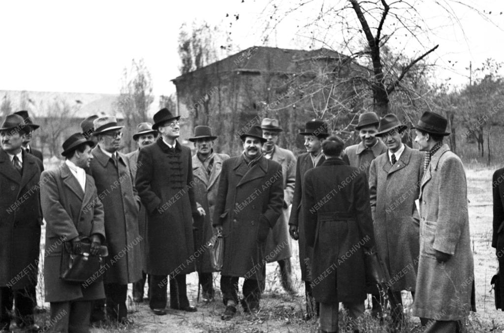 Oktatás - Szakszervezeti bizottság a tanoncotthonban